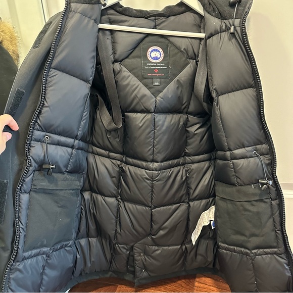 Canada Goose Victoria Parka - Picture 4 of 9